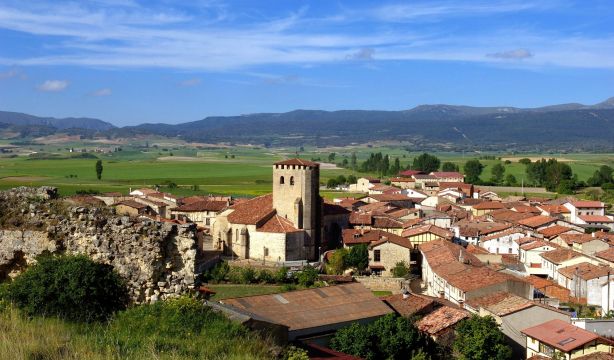 Estos son los nuevos Pueblos Mágicos de España en 2026: 22 lugares que merecen una visita