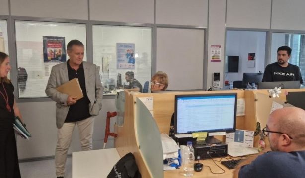 El Teléfono del Mayor de Aragón se refuerza con un protocolo de acompañamiento (Gobierno de Aragón)