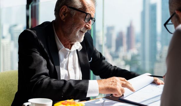 Confedetel y UGT-UJP, por el fin de los coeficientes perpetuos en pensiones: Ejemplos (y II)