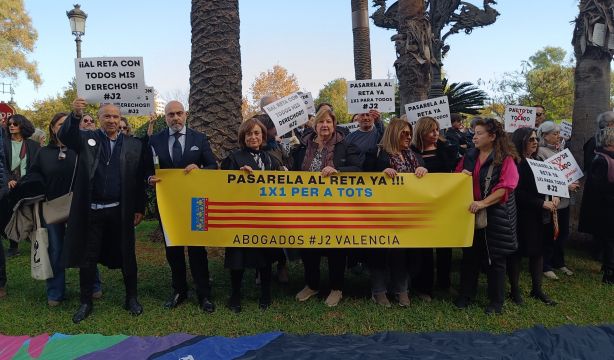 Mutualistas exigen en Valencia unas "pensiones dignas" y la pasarela al RETA