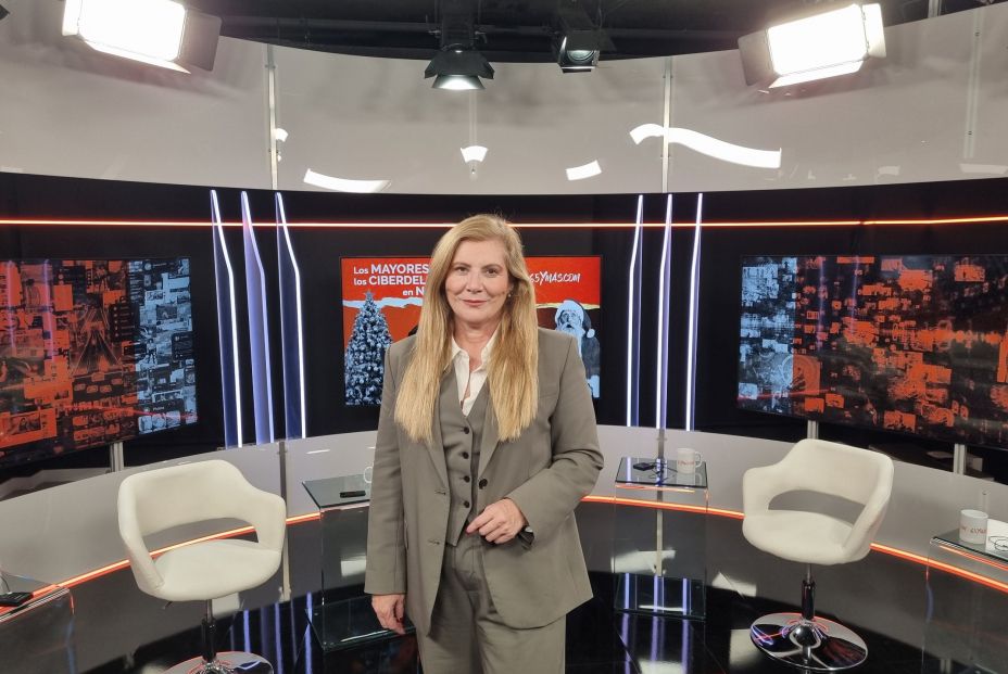 Eva Álvarez Manzano