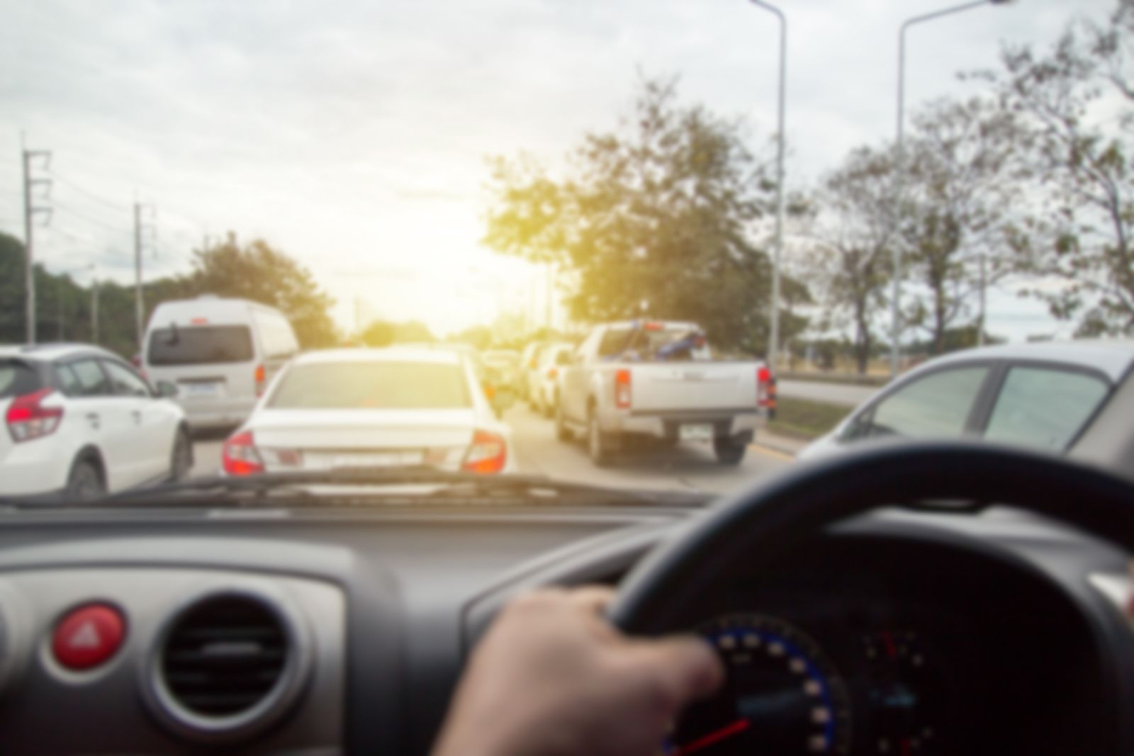 Los hombres prefieren quedarse atrapados en un atasco que hablar de la salud de su próstata. (Bigstock)