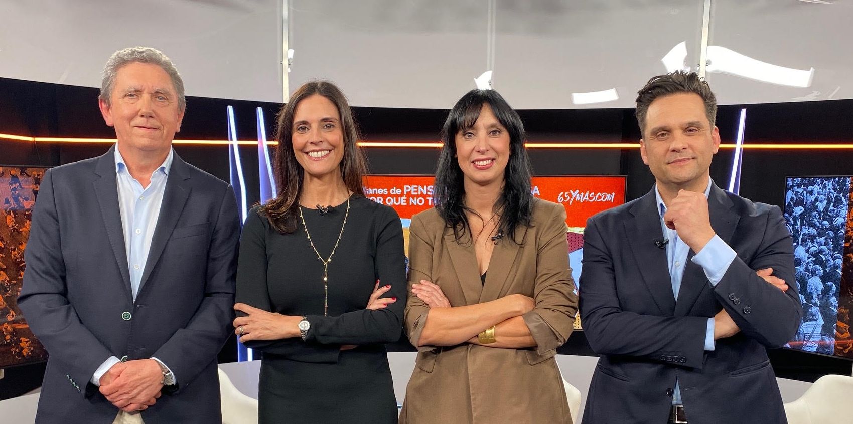 Debate planes de empleo, foto grupo