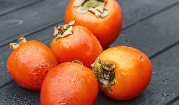 ¿Por qué han desaparecido los caquis blandos de los supermercados?