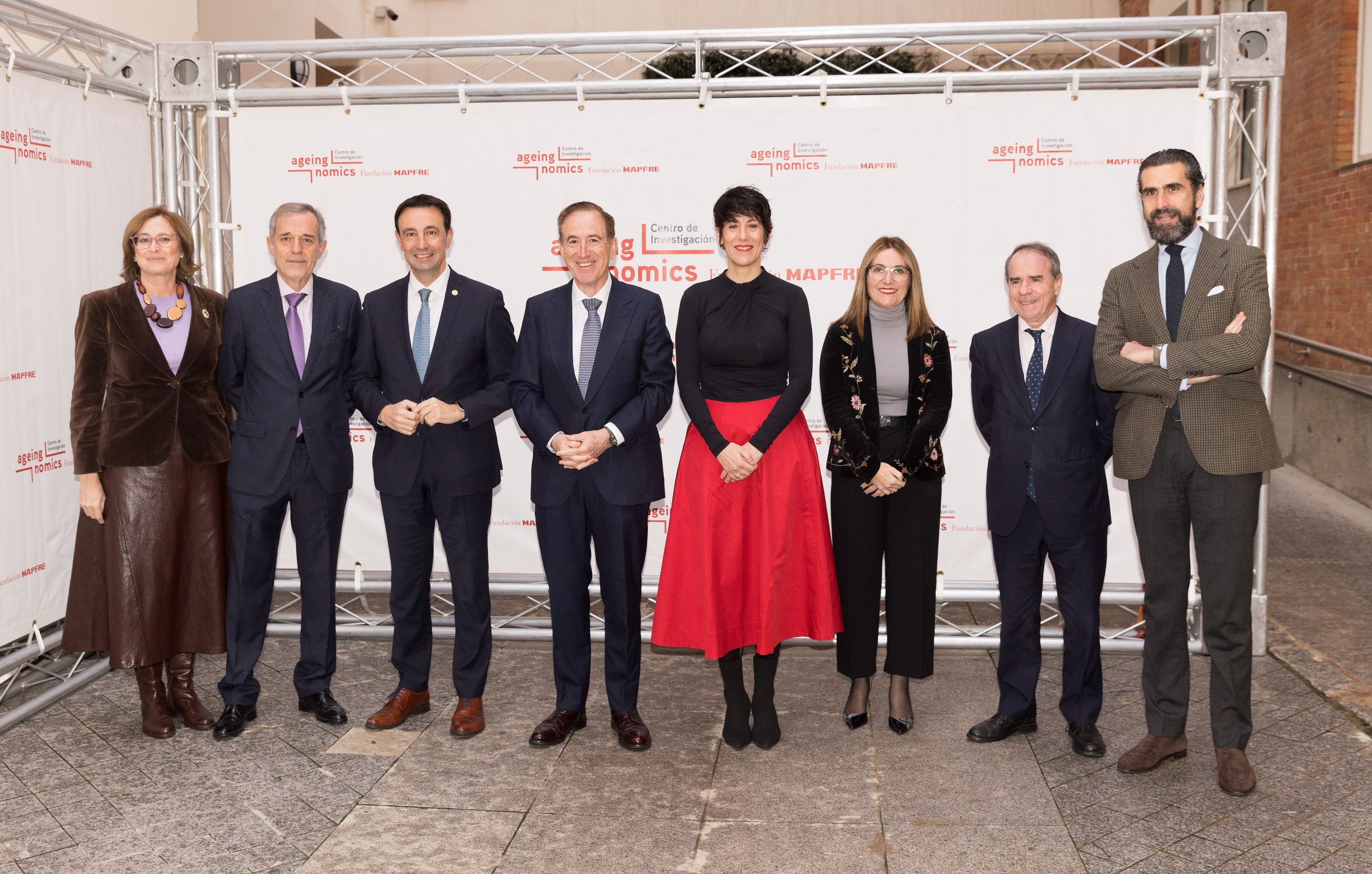 Una de cada tres empresas no se plantea contratar a trabajadores sénior Una de cada tres empresas no se plantea contratar a trabajadores sénior