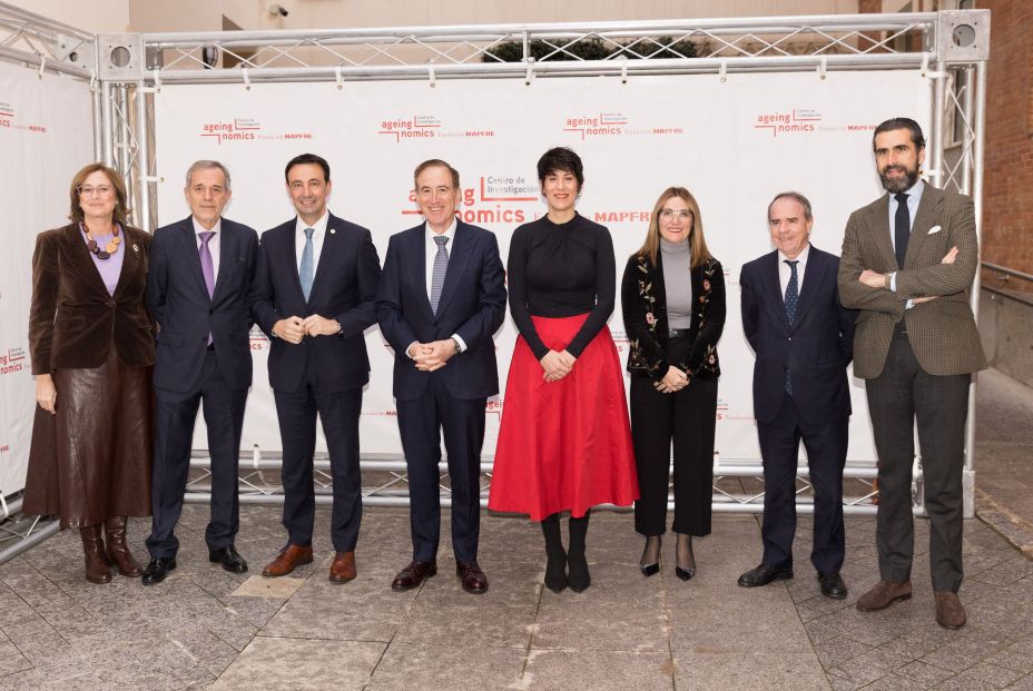 Una de cada tres empresas todavía no se plantea contratar a sénior Una de cada tres empresas todavía no se plantea contratar a sénior