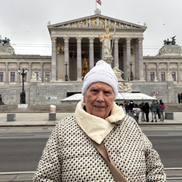 VÍDEO: Lucía cumple su sueño de visitar Viena en Navidad a los 85 años VÍDEO: Lucía cumple su sueño de visitar Viena en Navidad a los 85 años
