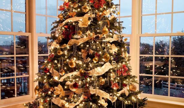 Las ventas de árboles de Navidad artificiales se disparan un 60% respecto al año pasado