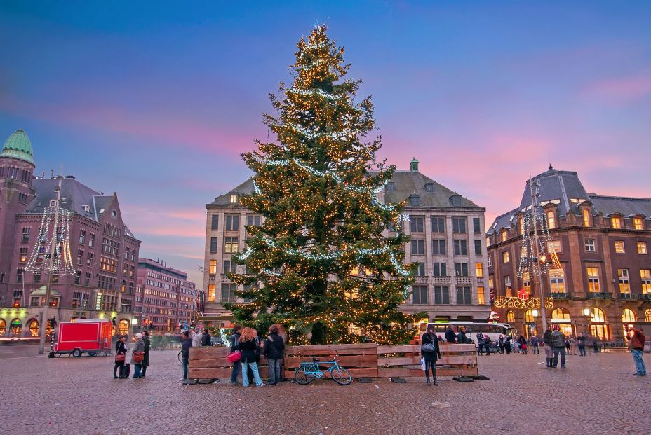 bigstock Amsterdam at christmas time on 236571892