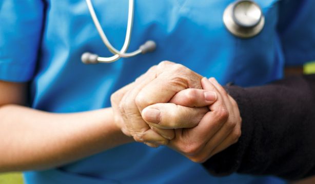 La IA identifica pacientes con enfermedad de Alzheimer no diagnosticada. Foto: Bigstock.