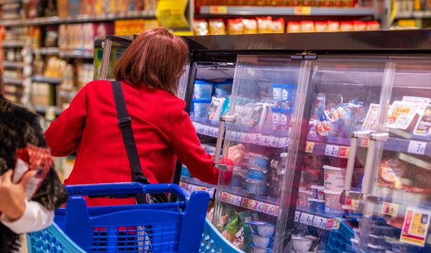 Horarios de los supermercados en Nochebuena y Navidad 2025