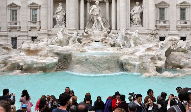La Fontana di Trevi dejará de ser gratuita: Roma cobrará una entrada de 2 euros