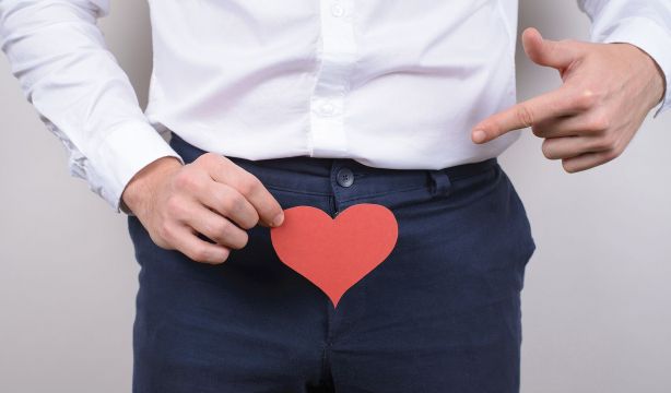 Un urólogo indica el momento en el que iniciar la terapia con testosterona 