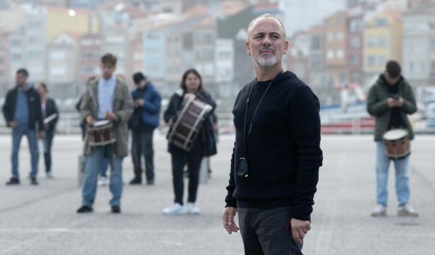 Javier Gutiérrez protagoniza 'Rondallas': "Parece que nos obligan a tanto enfrentamiento"