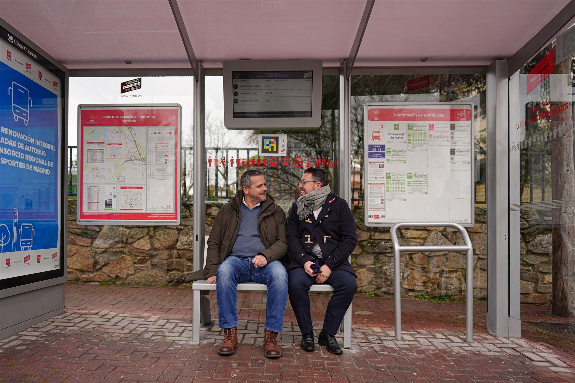Marquesinas con calefacción llegan a tres municipios de la sierra madrileña. Fuente: Europa Press.