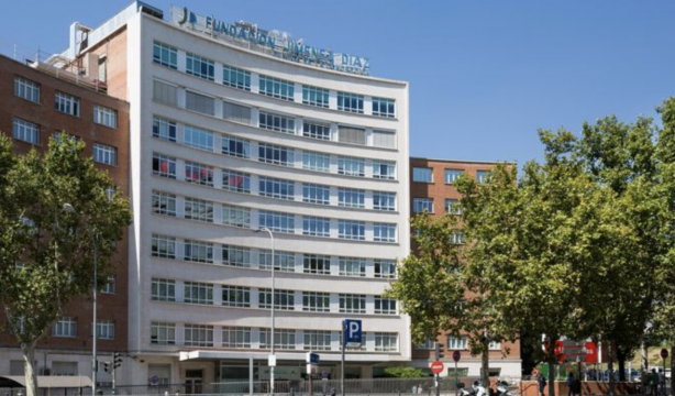 Ayuso consolida a Madrid como "polo de excelencia hospitalaria por especialidades" en el IEH 2025