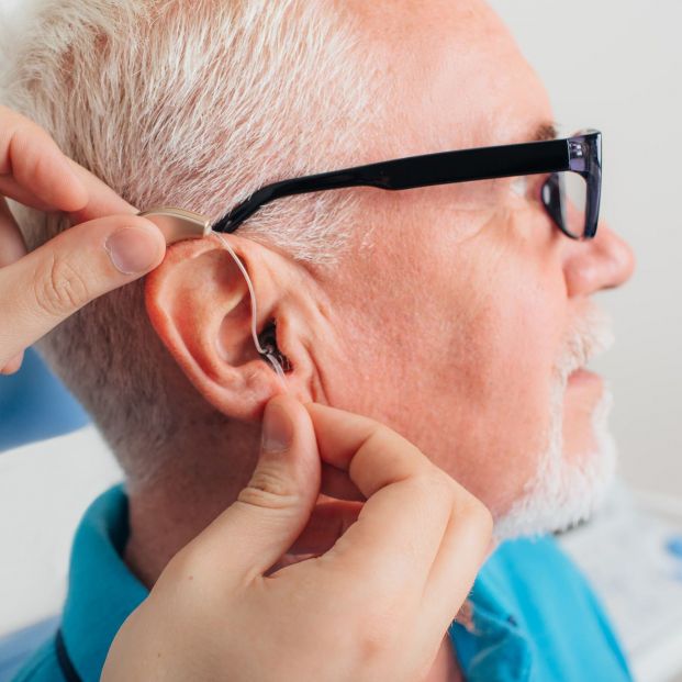 Causas del deterioro auditivo en mayores y qué se puede hacer para prevenirlas