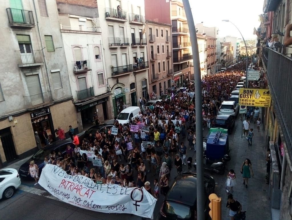 Manifestación en Manresa contra una agresión sexual grupal a una menor