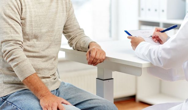 ¿Necesito testosterona? Claves médicas antes de iniciar una terapia hormonal