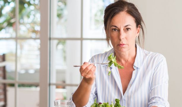 Cuidado con las dietas milagro después de las fiestas navideñas: estos son los peligros