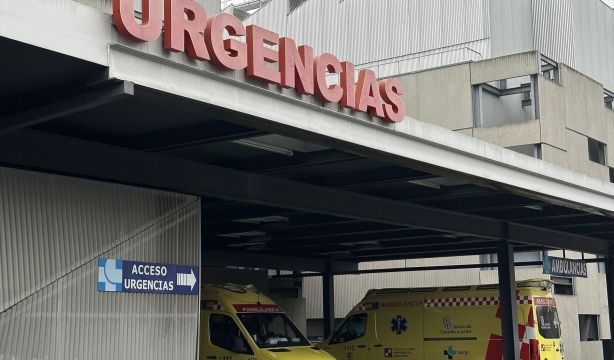La gripe no termina de tocar techo en hospitales: la tasa aumenta un 17% en una semana