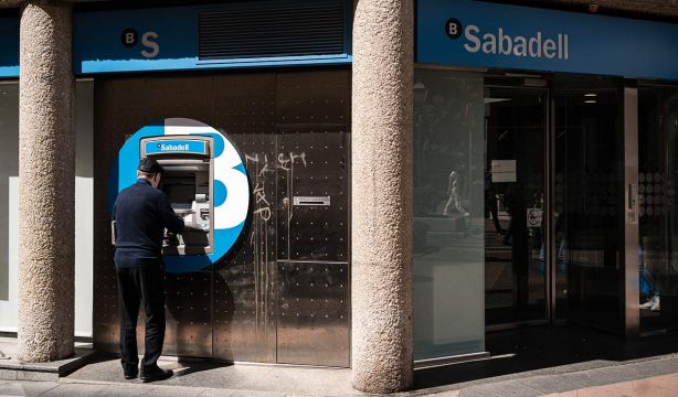 Pago de las pensiones en enero de 2026: ¿qué día se cobra la pensión en Banco Sabadell?