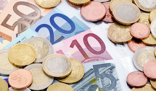 Los únicos casos en los que puedes exigir el pago en efectivo de tu nómina