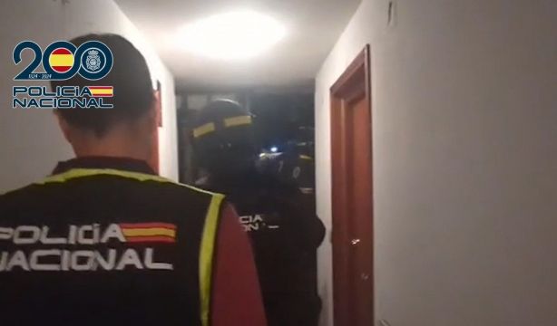 Cae una banda que asaltaba a personas mayores para robarles en los portales