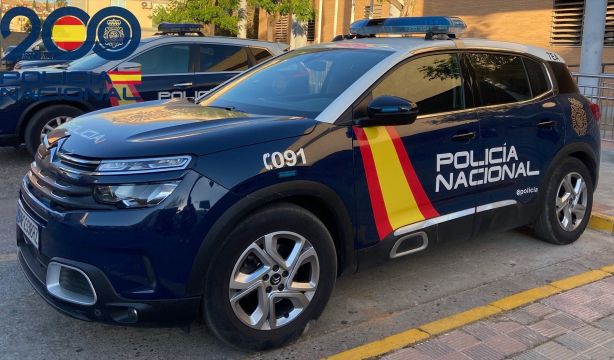 Detenido un hombre de 81 años por el asesinato de su mujer, de 78, en Badajoz