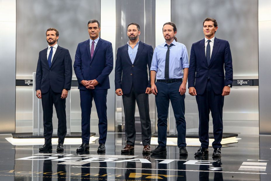 Pedro Sánchez Pablo Casado Pablo Iglesias Albert Rivera y Santiago Abascal antes del debate electoral en televisión en el Pabellón de Cristal de la Casa de Campo de Madrid el 4 de noviembre de 2019 Pedro Sánchez Pablo Casado Pablo Iglesias Albert Rivera y Santiago Abascal antes del debate electoral en televisión en el Pabellón de Cristal de la Casa de Campo de Madrid el 4 de noviembre de 2019