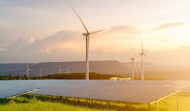 La independencia energética y la sostenibilidad impulsan el autoconsumo solar tras el apagón. Foto: Bigstock.