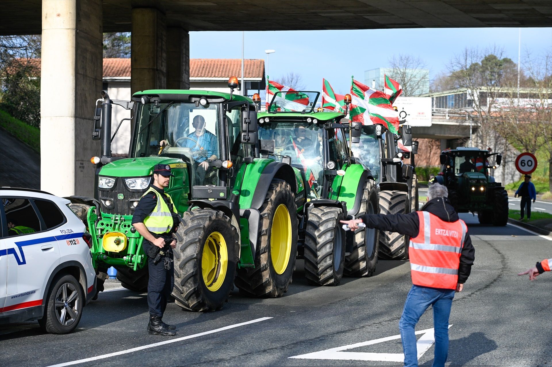 El campo español se moviliza: protestas y tractoradas del 26 al 30 de enero