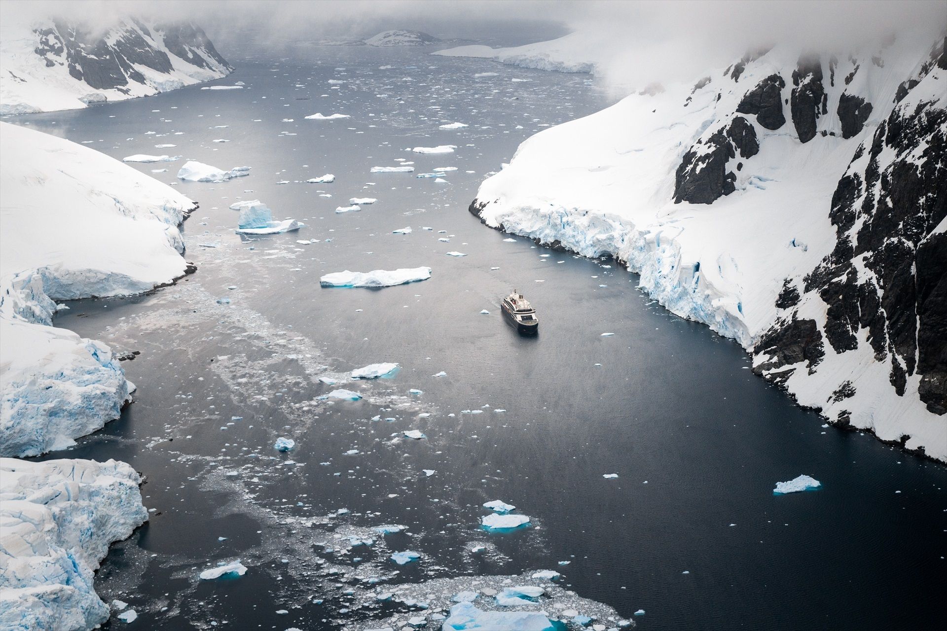 Revelan con detalle sin precedentes el paisaje oculto bajo el hielo de la Antártida. Foto: Europa Press.