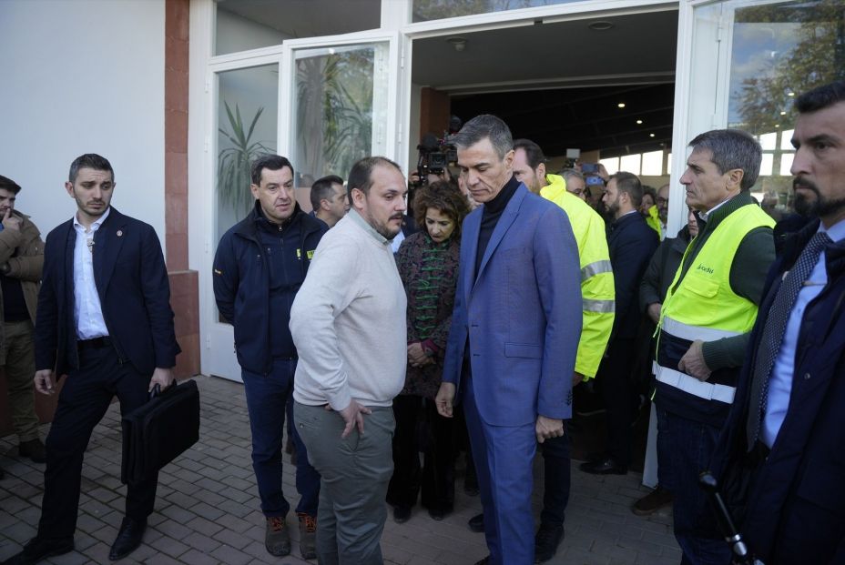 EuropaPress 7229896 presidente gobierno pedro sanchez 3d junto presidente junta andalucia