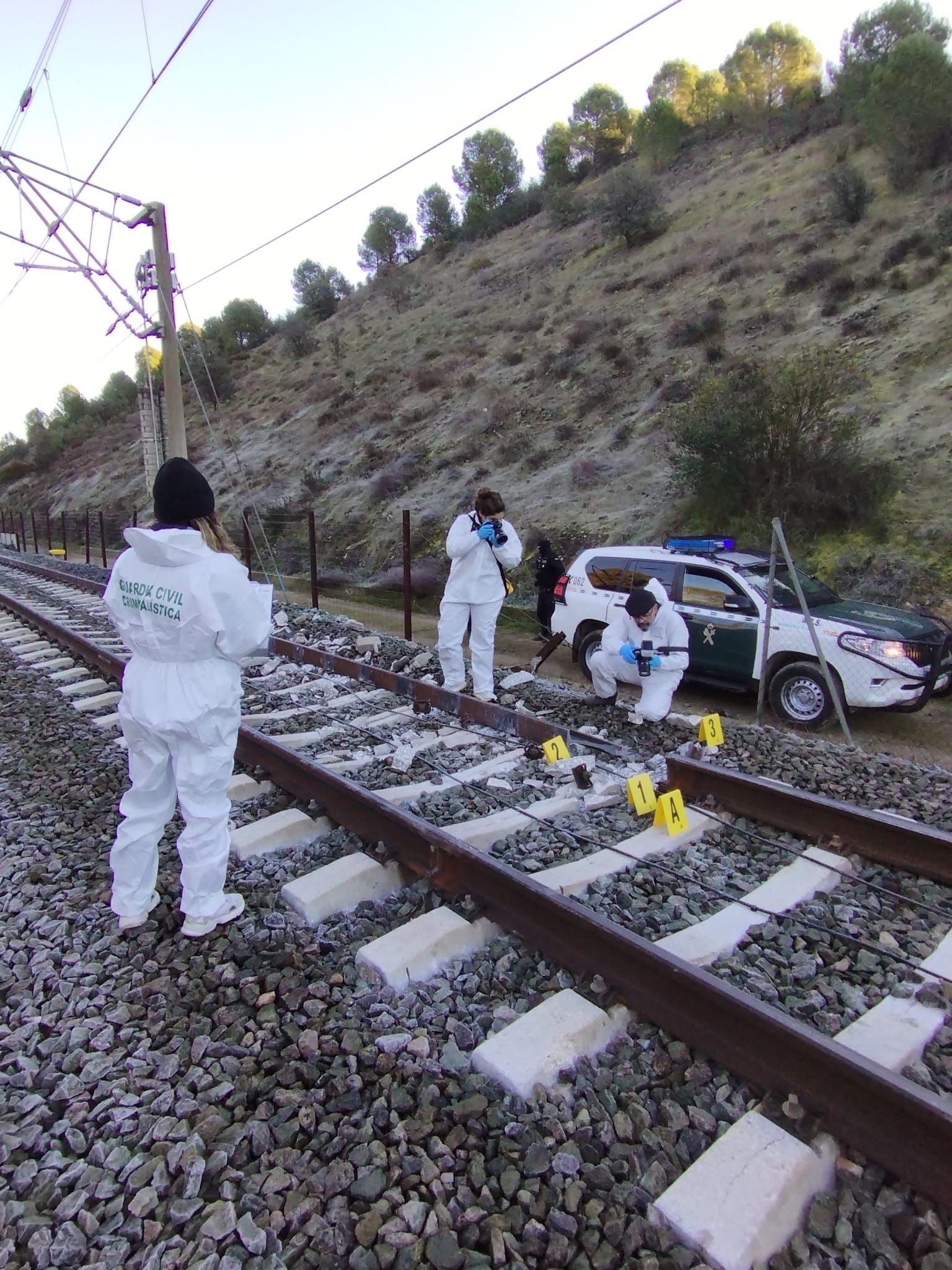 La investigación del accidente de tren de Adamuz se centra en la brecha en la vía