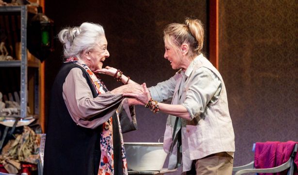 Lola Herrera: "Es importante que los mayores no se vuelvan cómodos"