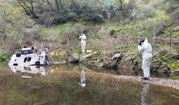 Investigan la pieza de uno de los trenes siniestrados en Adamuz hallada en un arroyo