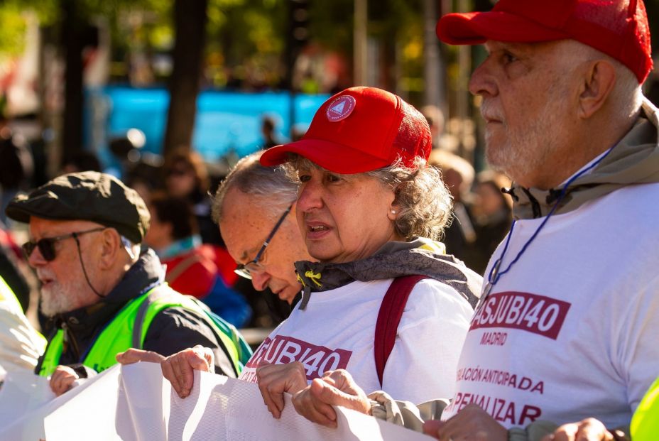 PSOE votará a favor de tramitar la propuesta de ley de jubilación sin recortes con 40 años cotizados PSOE votará a favor de tramitar la propuesta de ley de jubilación sin recortes con 40 años cotizados