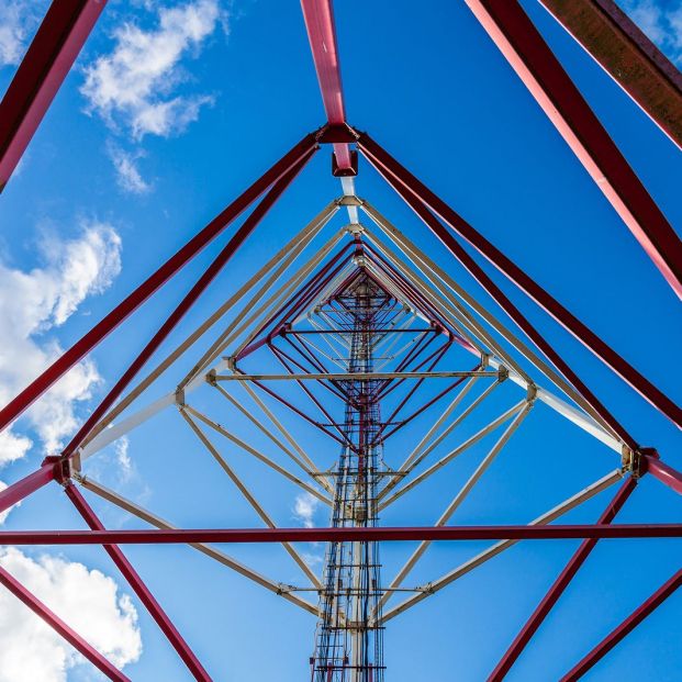 Antenas y campos electromagnéticos