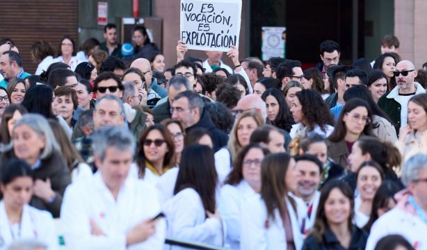 Estatuto Marco: los médicos convocan una semana de huelga al mes desde febrero
