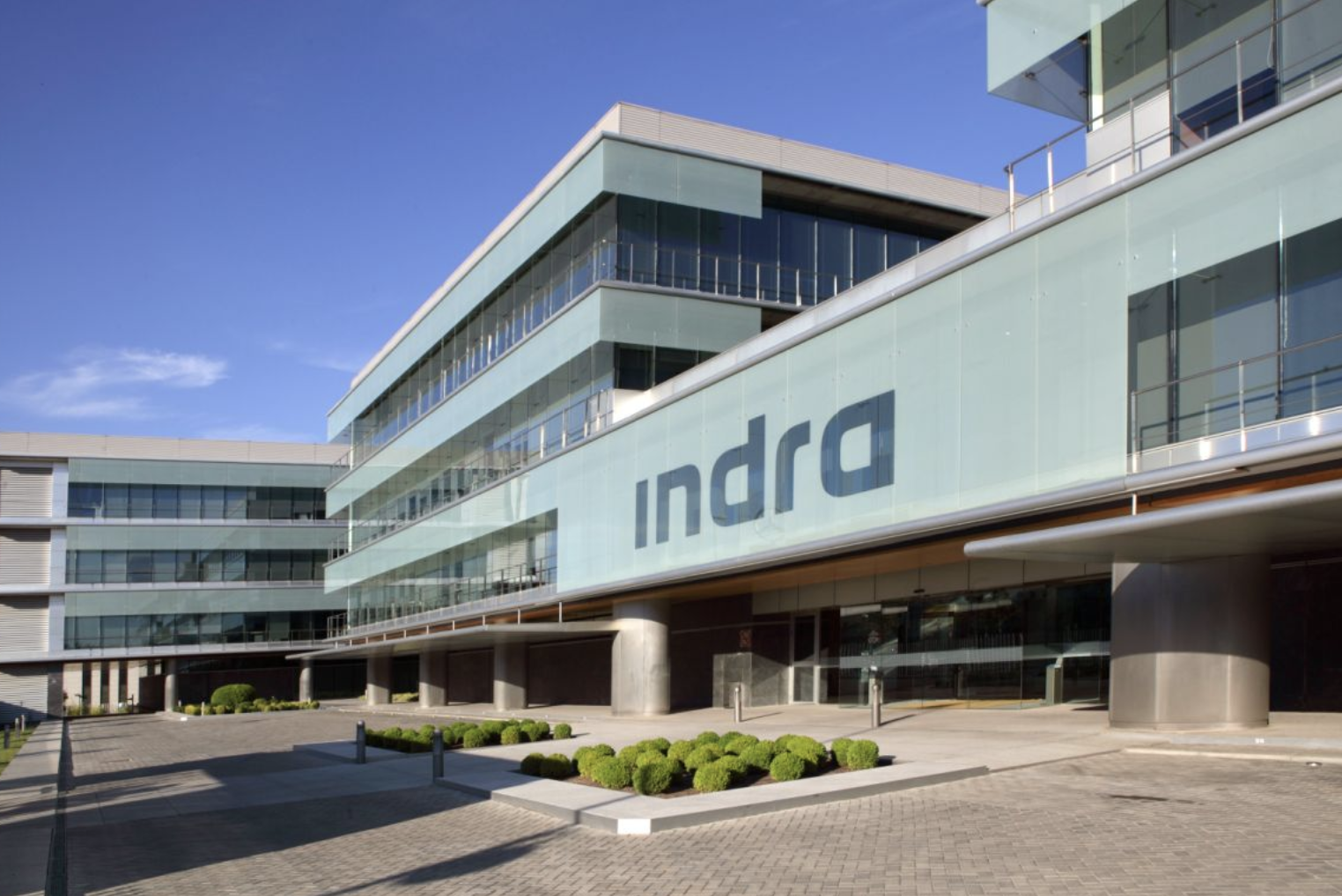 Goldman Sachs sigue viendo potencial de subida en Indra hasta los 75 euros