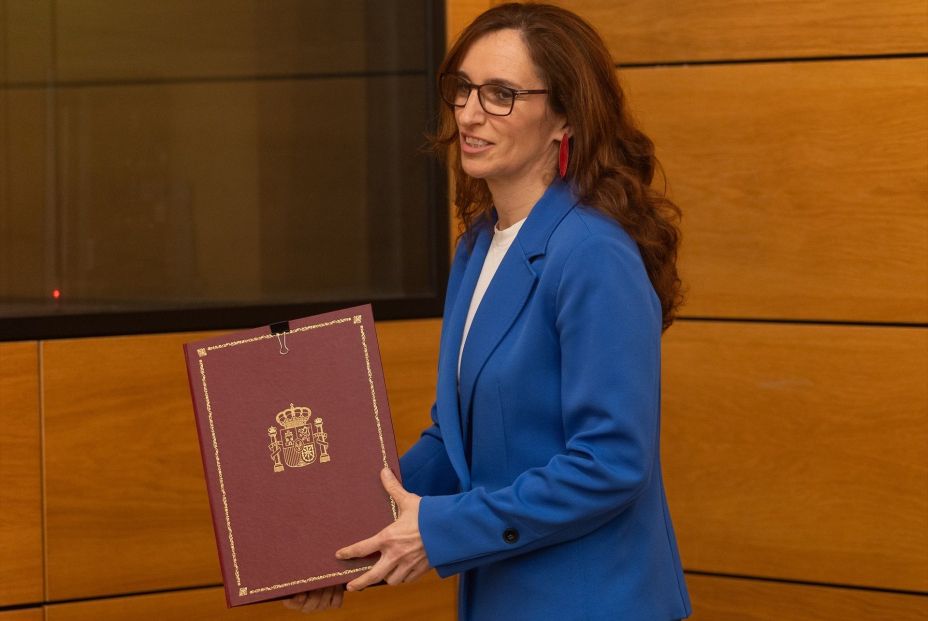 Sanidad firma el acuerdo del Estatuto Marco mientras los médicos mantienen la huelga