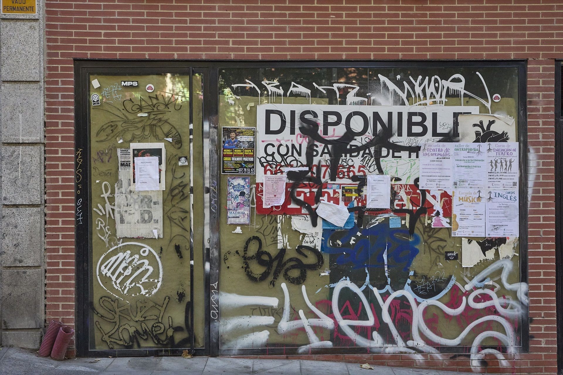 EuropaPress 4598648 local comercial cerrado 28 julio 2022 madrid espana paro bajado 255300 EuropaPress 4598648 local comercial cerrado 28 julio 2022 madrid espana paro bajado 255300