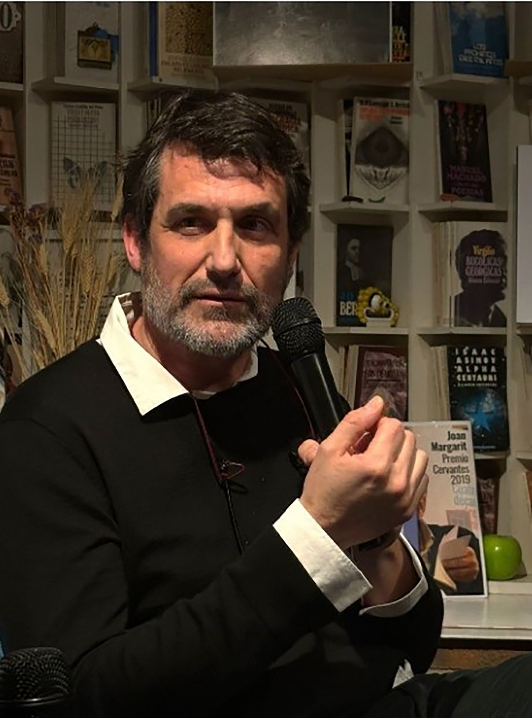 EuropaPress 6948124 autor marc colell premio novela cafe gijon 2025 obra crines