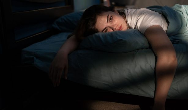 ¿Por qué soñamos con personas fallecidas? La ciencia y la psicología lo explican. Foto: Bigstock.