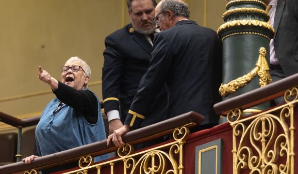 Blindar las pensiones es posible: las fórmulas de los juristas para reformar la Constitución