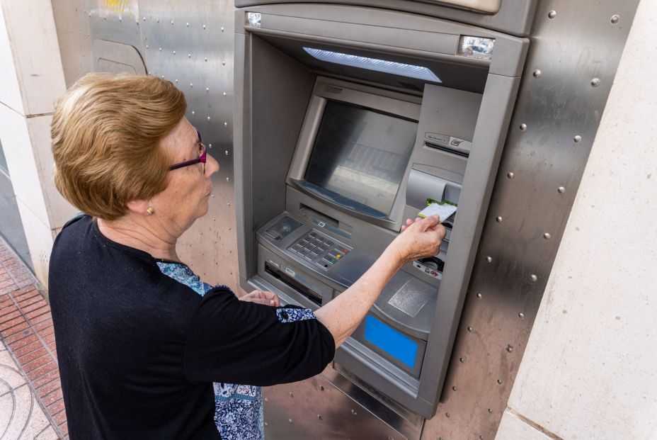¿Cuántos pensionistas cobran más de 2.000 € al mes? ¿Cuántos pensionistas cobran más de 2.000 € al mes?