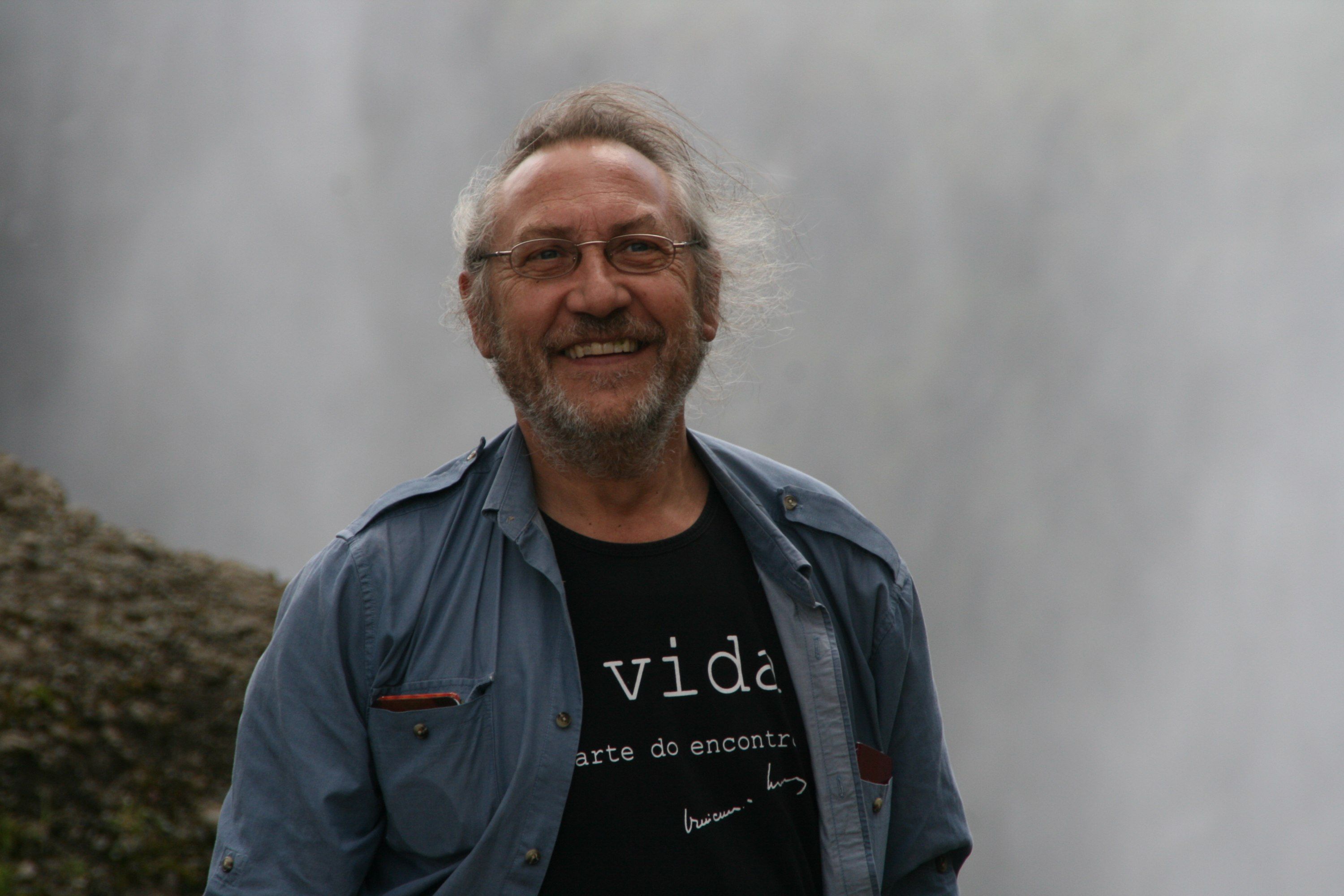 Ricardo Gómez: "No hay edad para empezar a escribir, siempre animo a los mayores a hacerlo"