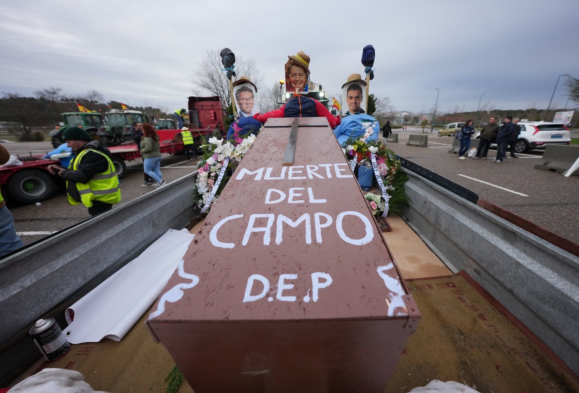 El campo saca músculo y exige que no lleguen a los supermercados "productos llenos de mierda"