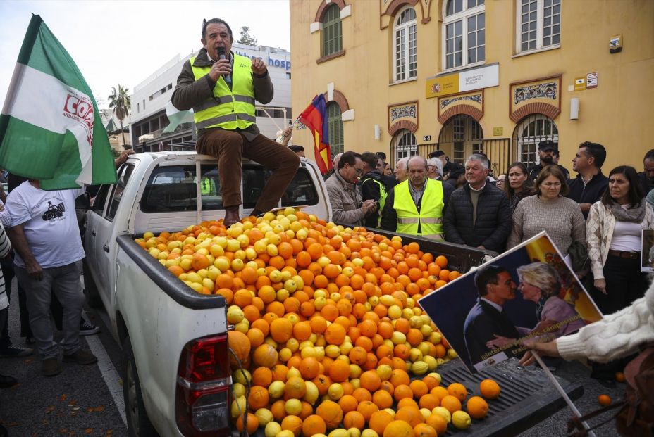 El campo saca músculo y exige que no lleguen a los supermercados "productos llenos de mierda" El campo saca músculo y exige que no lleguen a los supermercados "productos llenos de mierda"